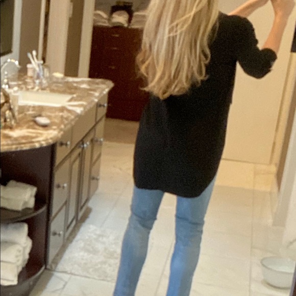 CHANEL high/ low black cardigan - Picture 3 of 9